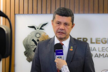 Comandante Dan reage à promessa de ministro de duplicação da BR-319