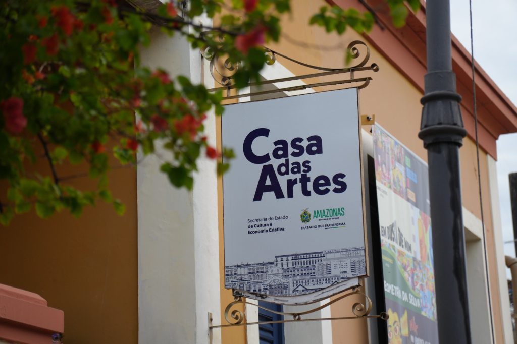 De graffiti a fotografia: Casa das Artes reabre com novas mostras e mural em homenagem a compositor amazonense