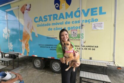 Deputada Joana Darc anuncia Castramóvel para atender cães e gatos no shopping Ponta Negra