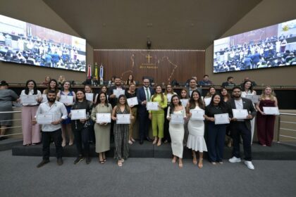 Deputada Joana Darc promove Sessão Especial em homenagem ao Dia do Médico Veterinário na Aleam