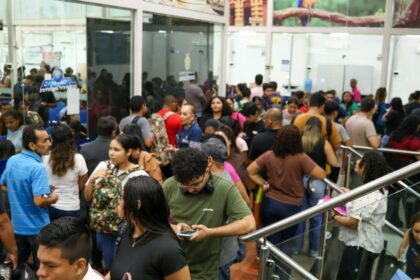 Mais de 1,5 mil pessoas participaram do Feirão de Empregabilidade do Sine Amazonas