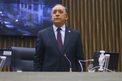 PL do vereador Professor Samuel para vias mais seguras segue para sanção do prefeito