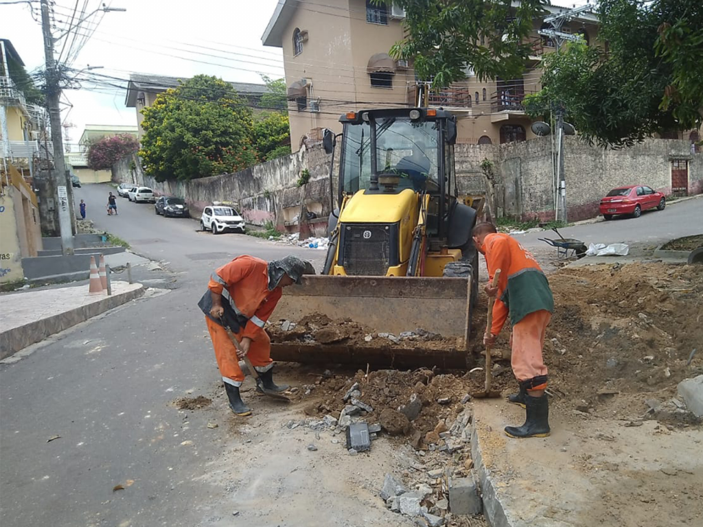 Prefeitura de Manaus conclui obras emergenciais de drenagem no bairro Adrianópolis e garante mais segurança contra alagamentos