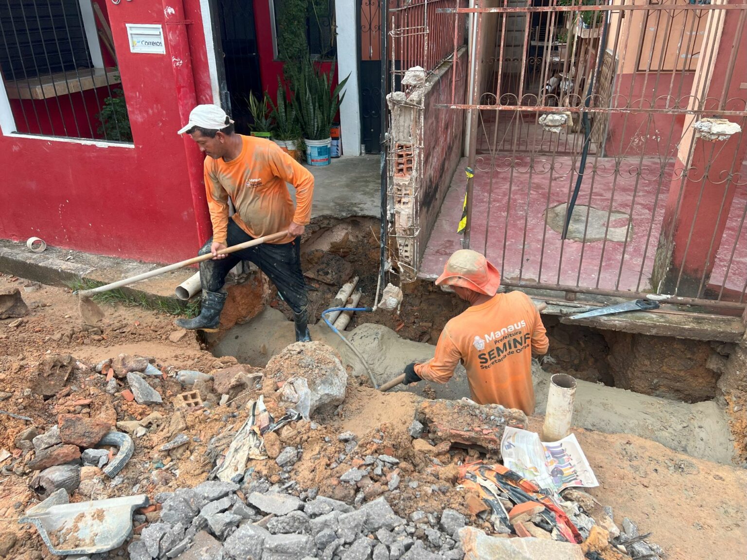 Prefeitura de Manaus recupera drenagem profunda