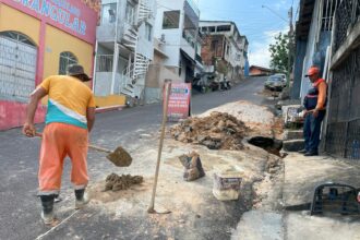 Prefeitura de Manaus recupera sistema de drenagem