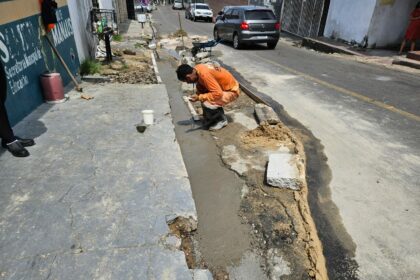 Prefeitura de Manaus revitaliza drenagem no bairro Santo Antônio