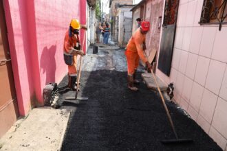 Prefeitura de Manaus transforma beco Santo Antônio com nova pavimentação e garante melhor qualidade de vida à comunidade