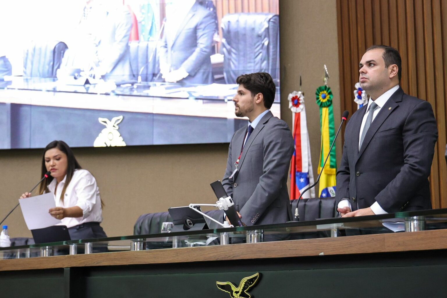 Presidente Roberto Cidade conduz aprovação de pacote econômico que prevê a regularização de débitos com descontos de até 95%