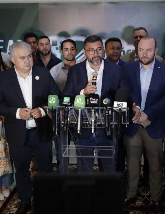 Governador Wilson Lima reafirma pagamento do Passe Livre de alunos da rede estadual e reforça que responsabilidade pelo transporte coletivo é da Prefeitura de Manaus