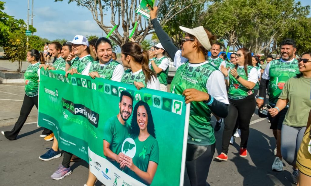 Setembro Verde: SES-AM realiza ação de conscientização de doação de órgãos na Ponta Negra