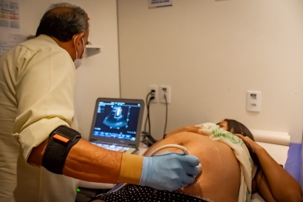 Governo Presente: SES-AM realiza mais de 1,5 mil atendimentos de saúde no bairro Novo Aleixo