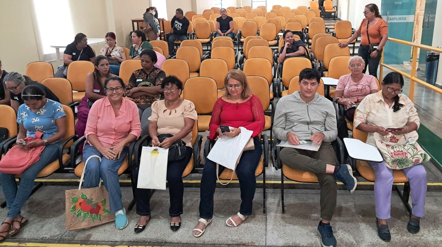 Prefeitura alerta candidatos aprovados para atuar em campanha antirrábica animal sobre prazos para finalizar contratação