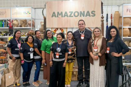 Artesãs do Programa do Artesanato Amazonense participam da 7ª Fenacce, em Fortaleza