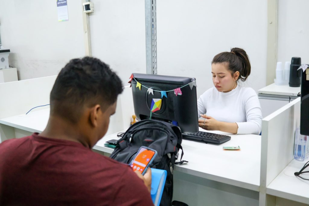 Sine Amazonas divulga 123 vagas de emprego para esta quarta-feira