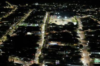 Governo do Amazonas implanta mais de 2,9 mil pontos de iluminação de LED em Maués