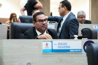 Jaildo Oliveira celebra Dia Mundial dos Desbravadores na Câmara Municipal de Manaus