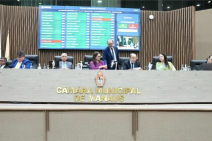 Vereador Rosivaldo Cordovil apresenta moção de parabenização a estudantes de robótica da UEA
