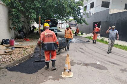 Prefeitura de Manaus transforma ruas do bairro Lírio do Vale com recuperação asfáltica