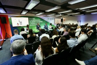 Prefeitura de Manaus participa de evento nacional sobre desafios e tendências na área de avaliação educacional