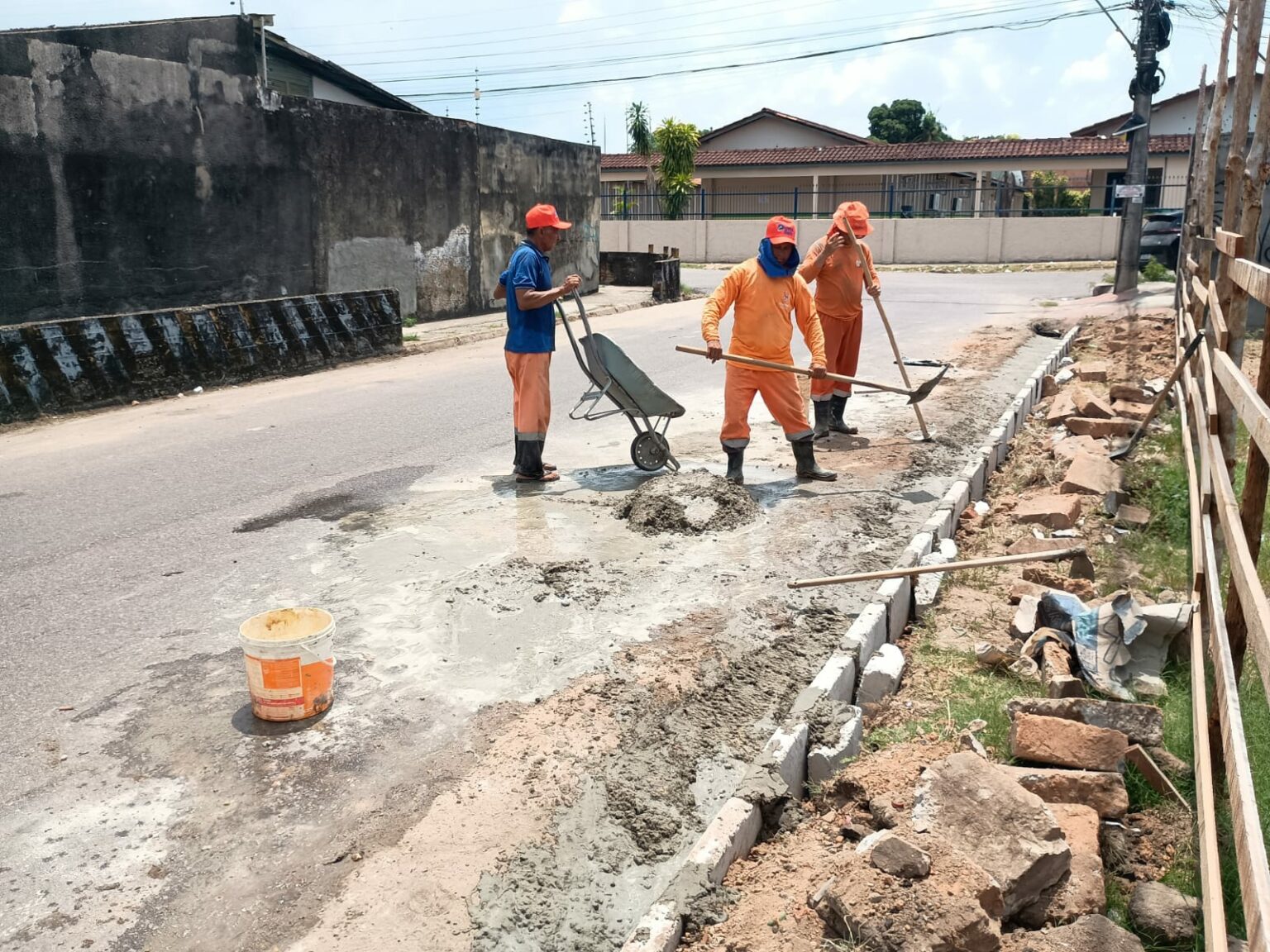 Prefeitura de Manaus intensifica revitalização de drenagem no Nova Esperança e garante melhorias para a comunidade