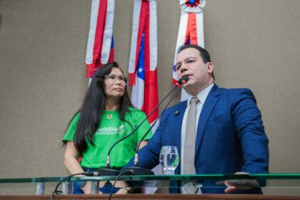 Wilker Barreto cede tempo ao Sinteam para cobrança do cumprimento da data-base e valorização dos profissionais da Educação
