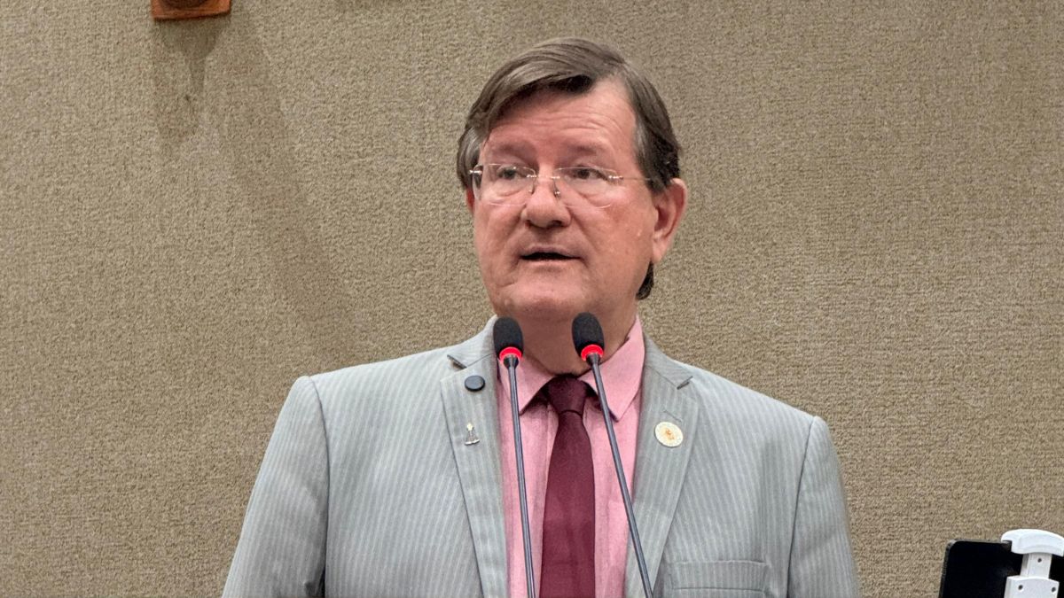 Zé Ricardo fiscaliza escolas e UBS no bairro Tarumã e denuncia descaso da prefeitura com educação e saúde