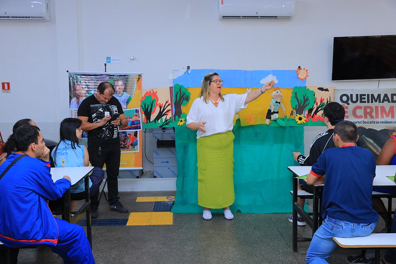 PMM promove ação de educação ambiental na escola André Vidal