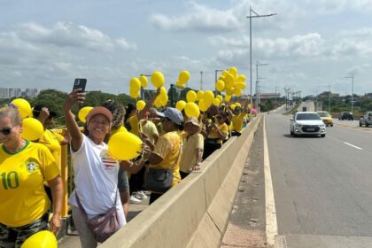 Projeto Mais Vida promove caminhada na Ponte Rio Negro em campanha de valorização à vida