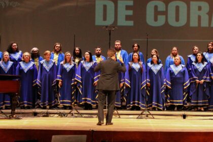 Coral da Câmara Municipal se apresenta no Teatro Amazonas durante Festival de Corais