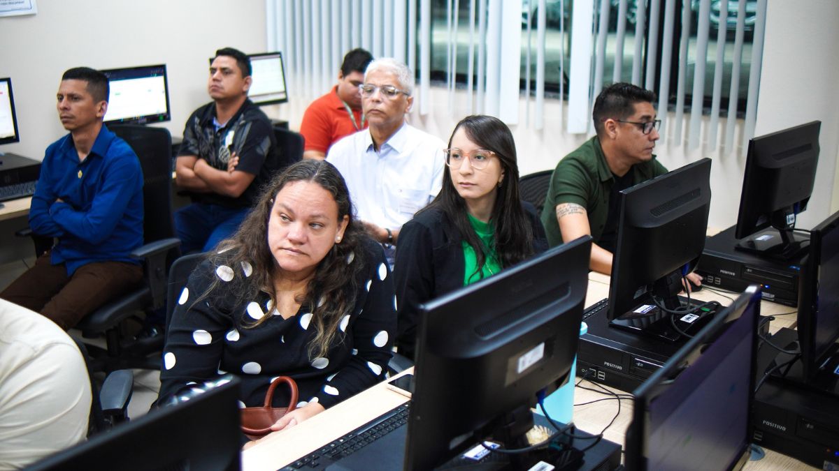 Câmara Municipal de Manaus abre inscrições para cursos de informática na Escola do Legislativo