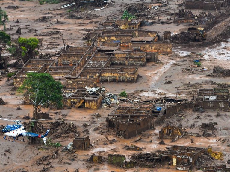 Câmara debate adesão de municípios de MG e ES a programa de indenização por desastre ambiental