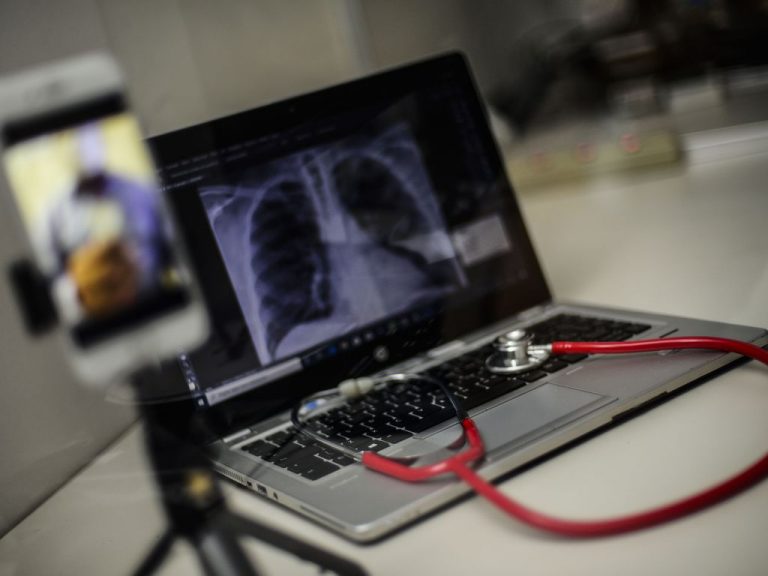 Comissão debate uso tecnologia e inovação no envelhecimento