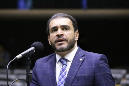 Conselho de Ética designa relator de processo contra Eduardo Bolsonaro