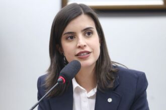Comissão aprova pensão especial a vítimas de ataques em escolas