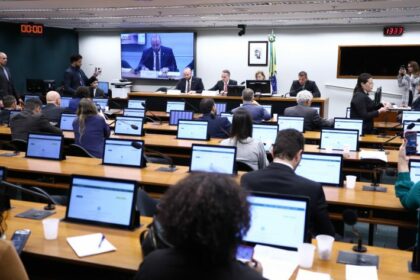 Conselho de Ética decide sobre instauração de processos nesta terça