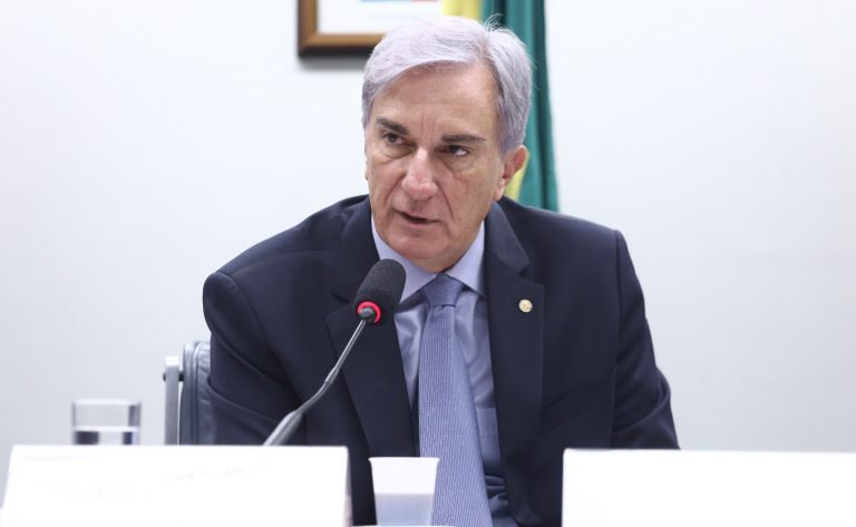 Comissão aprova garantia de isenção de imposto rural para toda a agricultura familiar