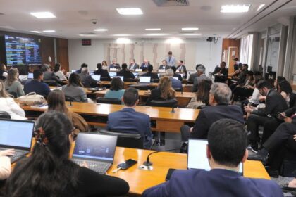 Adiada reunião de comissão mista para votar MP sobre tributação de aplicações financeiras