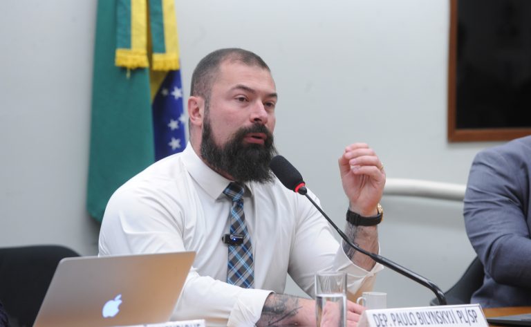 Comissão aprova equiparação de crimes de facções e milícias ao terrorismo