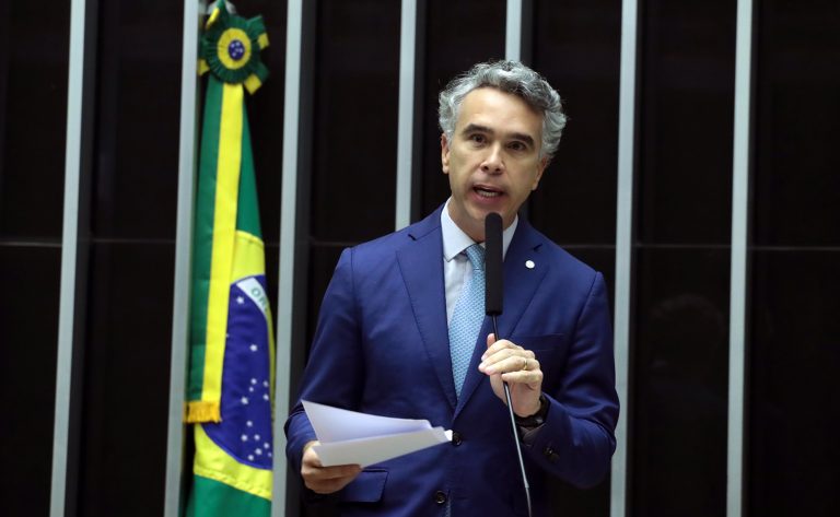 Comissão aprova marco regulatório da responsabilidade dos filhos em relação aos pais idosos