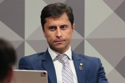 Comissão aprova dedução do IR de gastos com cuidador de pessoa com deficiência