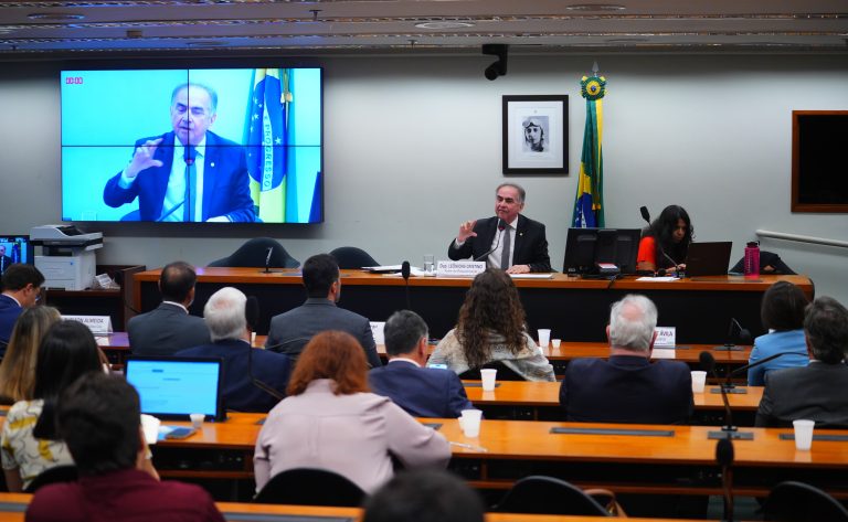 Especialistas defendem na Câmara novo marco regulatório para portos secos e centros logísticos