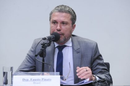 Fausto Pinato diz que BRICS pode representar uma “virada de mesa” na ordem mundial; ouça a entrevista
