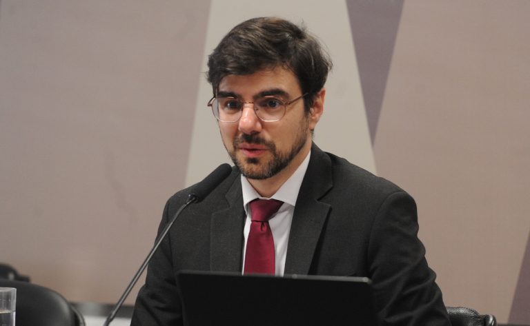 Pacote contra tarifaço vai reconstruir sistema de crédito para exportações, diz Ministério da Fazenda