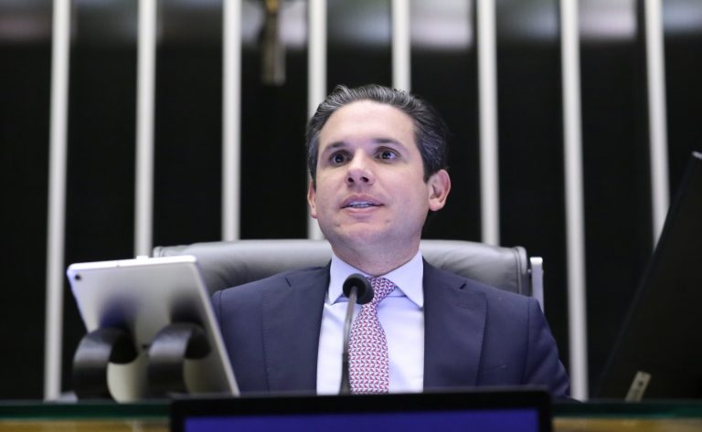 Câmara aprova regime de urgência para oito projetos de lei sobre segurança pública