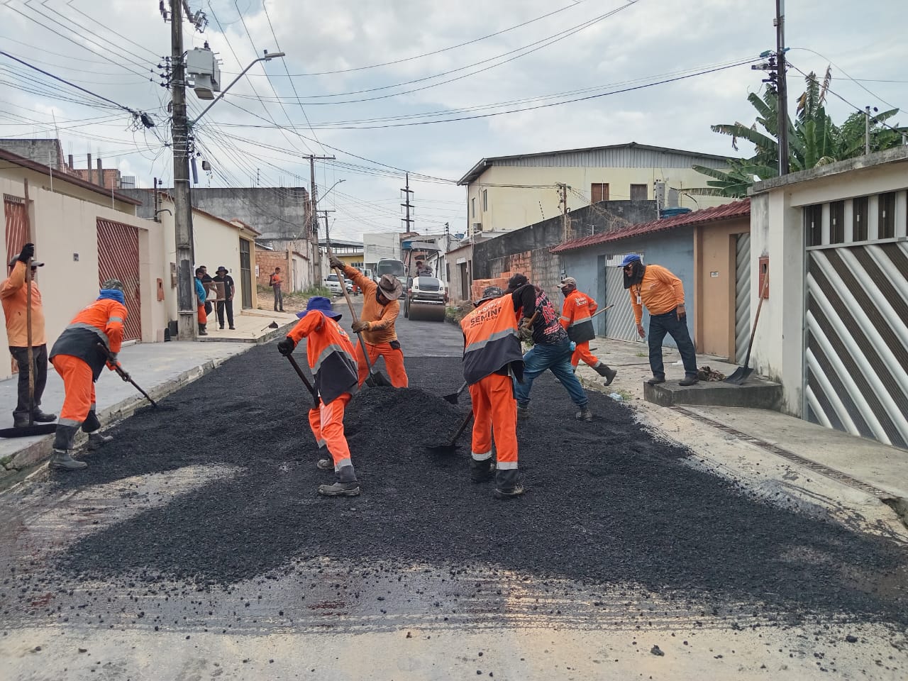 PMM realiza a recuperação asfáltica do conjunto Shangrilá