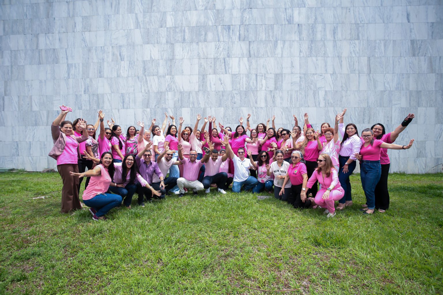 Prefeitura mobiliza servidores do Implurb para a importância do ‘Outubro Rosa’