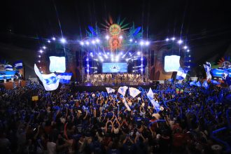 ‘Boi Manaus 2025’ encerra no ritmo dos bumbás