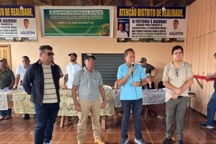 Adjuto Afonso reforça compromisso com o Sul do Amazonas, por meio de emendas parlamentares, durante visita ao distrito de Realidade, em Humaitá