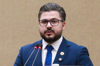 Amauri Gomes toma posse como vereador na CMM e reforça compromisso com a causa ambiental