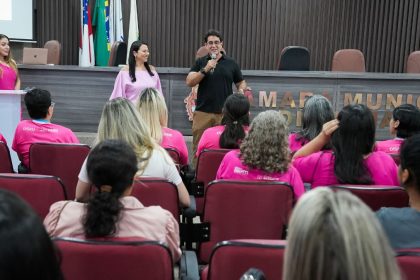 Câmara Municipal de Manaus realiza palestra de conscientização em alusão ao ‘Outubro Rosa’